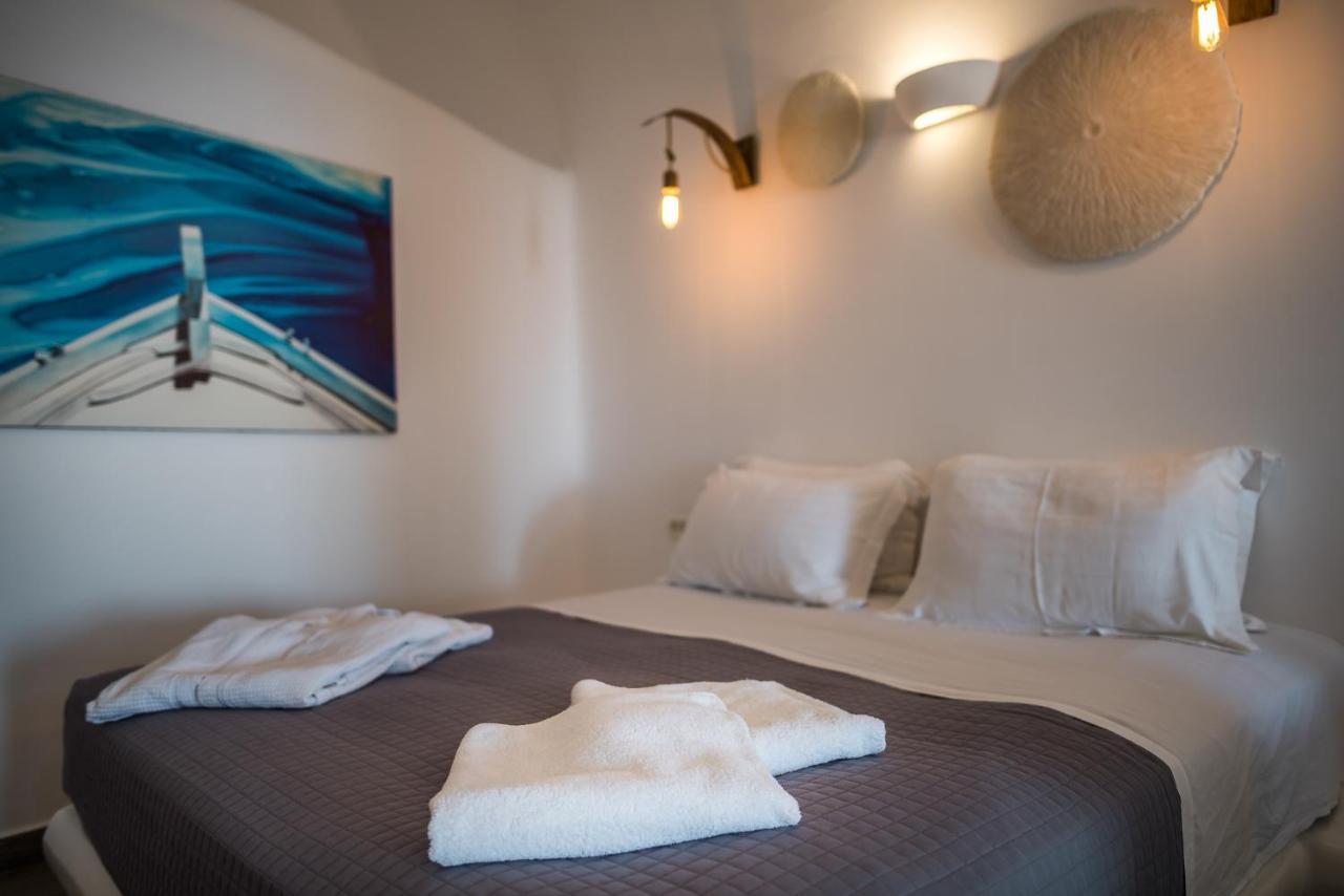 Angel Luxury Suites Fira  Exterior foto