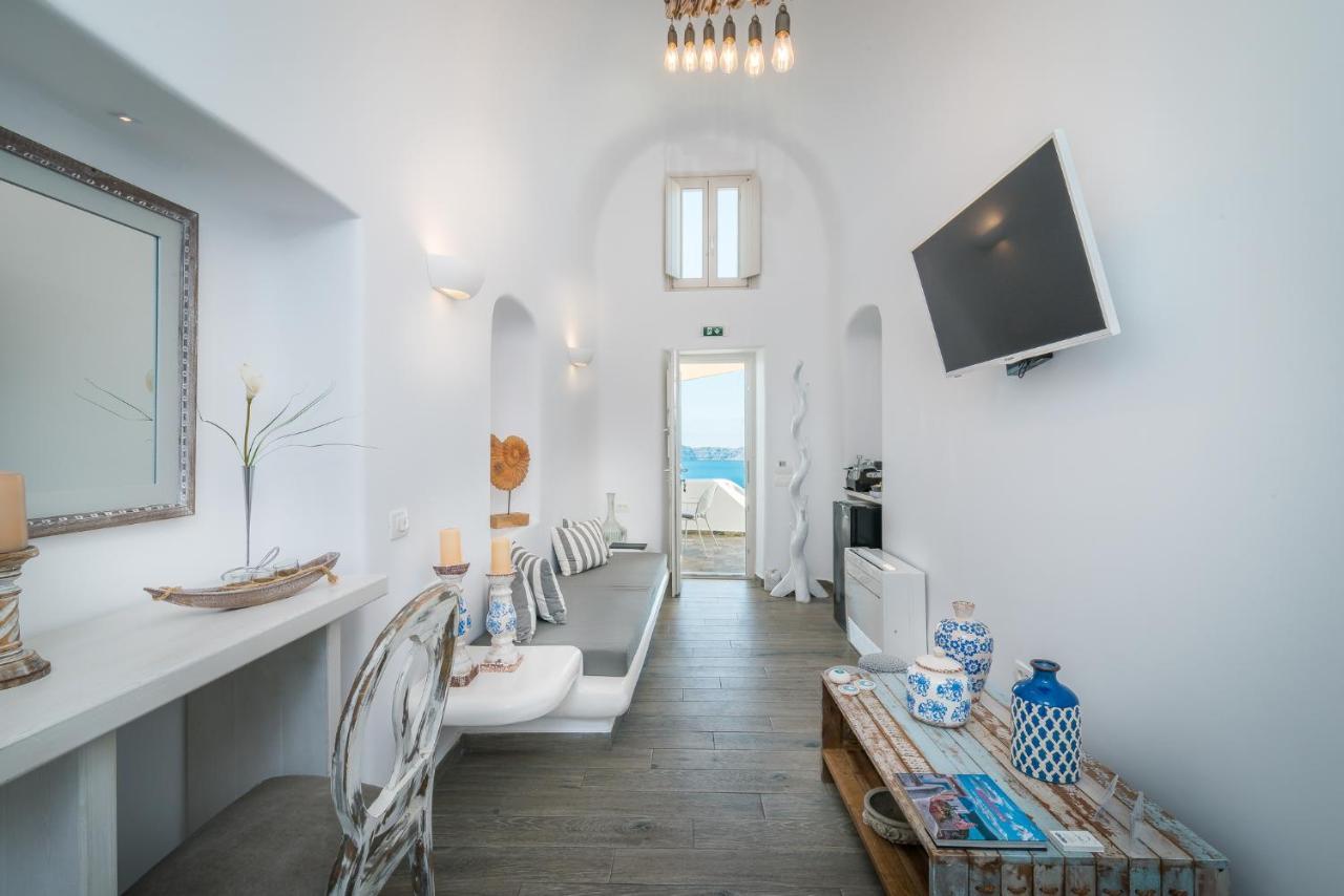 Angel Luxury Suites Fira  Exterior foto